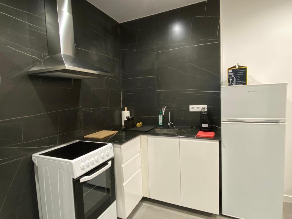 Ferienwohnung Camp Nou Nueva Casa 91 L’Hospitalet de Llobregat Exterior foto