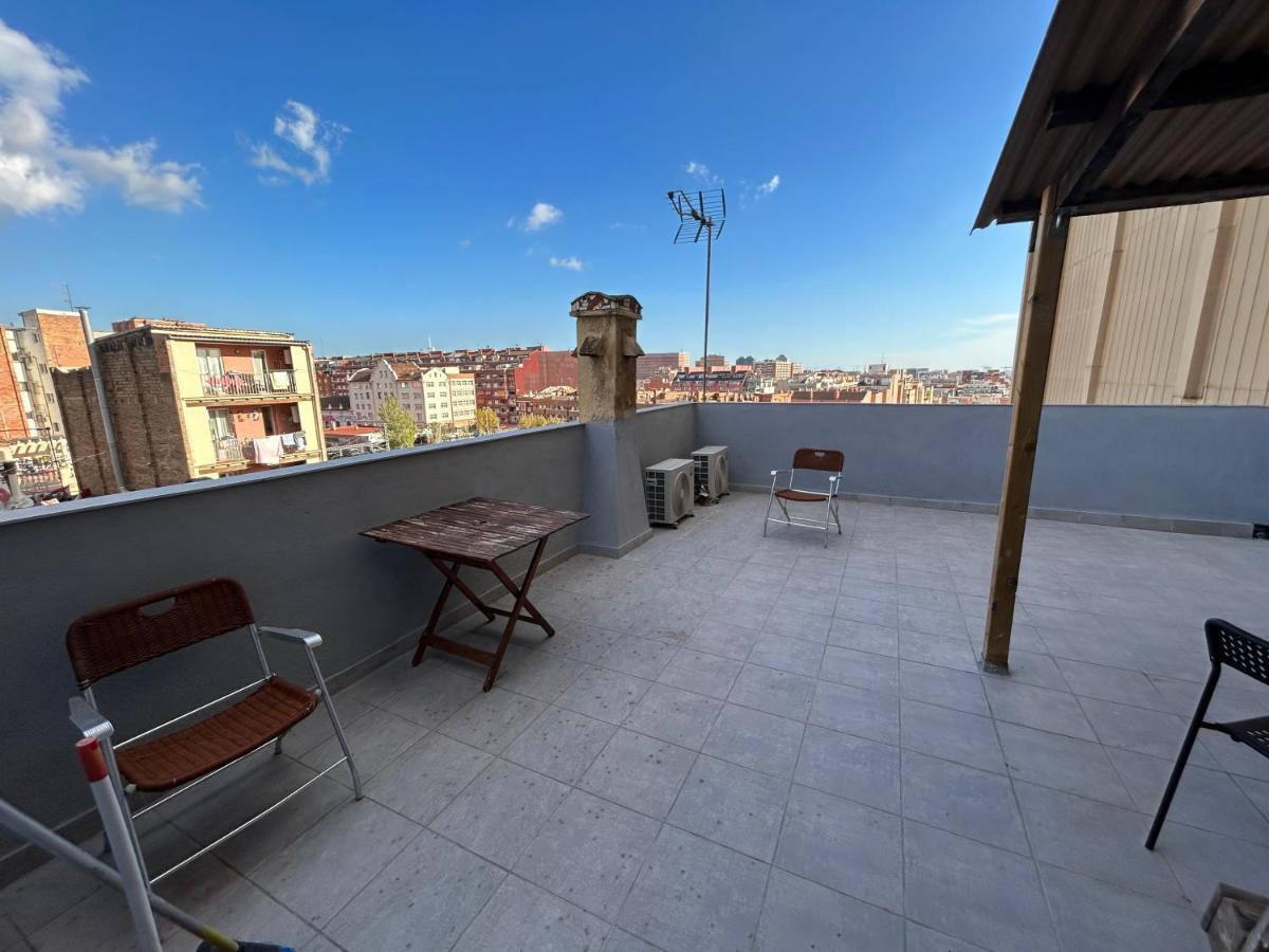 Ferienwohnung Camp Nou Nueva Casa 91 L’Hospitalet de Llobregat Exterior foto
