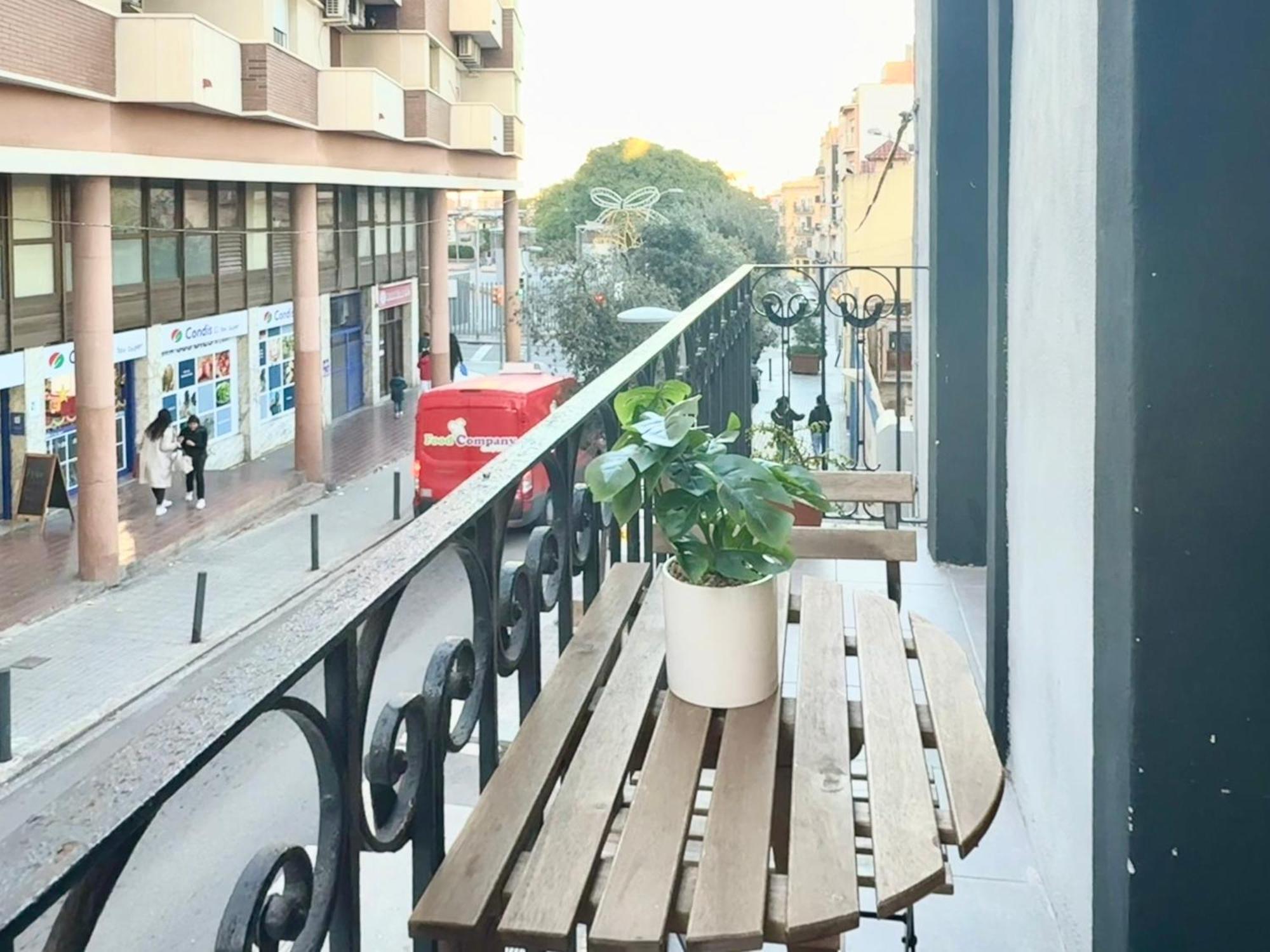 Ferienwohnung Camp Nou Nueva Casa 91 L’Hospitalet de Llobregat Exterior foto